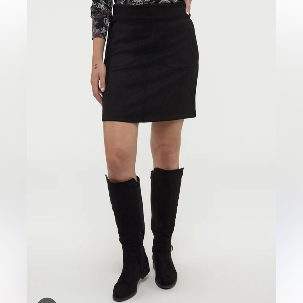 MARILOUP WOLFE Knit Black Short A-Line Stretch Skirt Size XL BRAND NEW